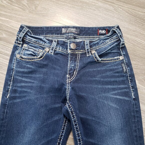 Like 🆕 Silver Jeans - Suki Mid Capris - Picture 3 of 13